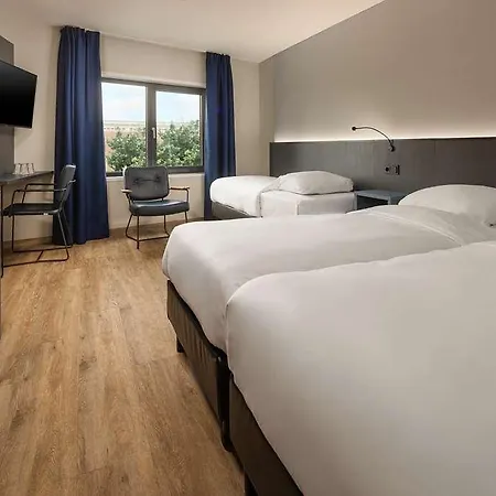 Hotel Doubletree By Hilton Centre *