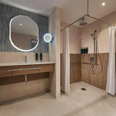 Doubletree By Hilton Centre Отель Роттердам
