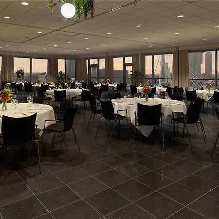 호텔 Doubletree By Hilton Centre 로테르담