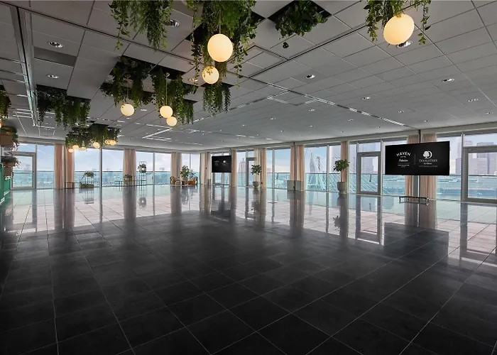 Doubletree By Hilton Centre Roterdão