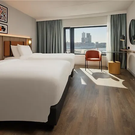 Doubletree By Hilton Centre מלון רוטרדם