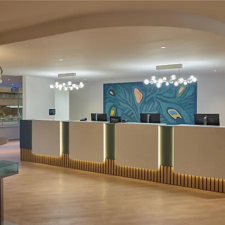 Doubletree By Hilton Centre * Rotterdam