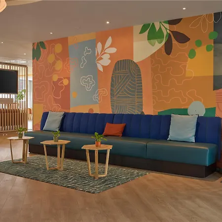 Doubletree By Hilton Centre Hotel *