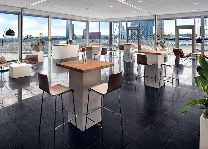 Отель Doubletree By Hilton Centre