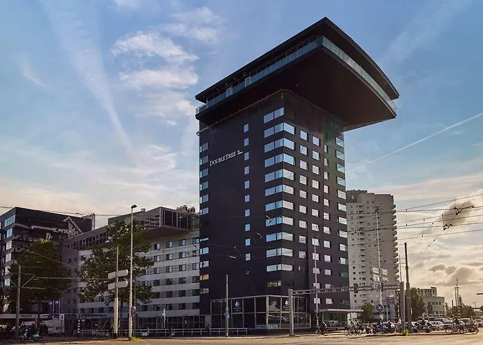 Doubletree By Hilton Centre