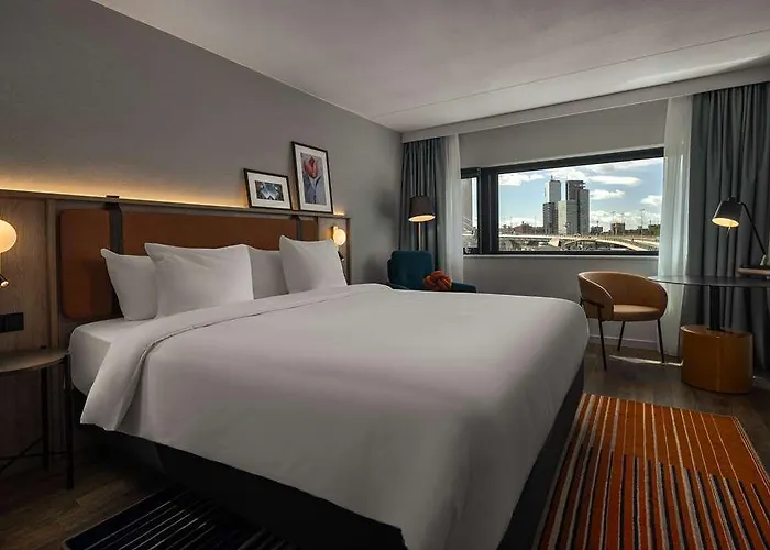 Hotel Doubletree By Hilton Centre Rotterdam