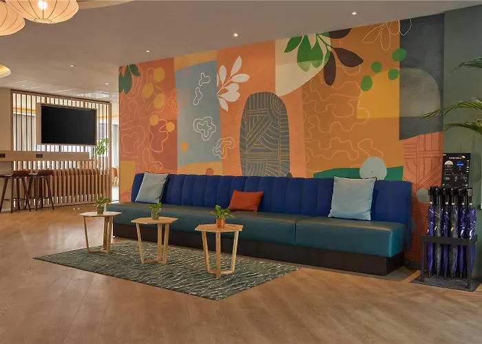 Doubletree By Hilton Centre Hotel *