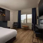 Doubletree By Hilton Centre *
