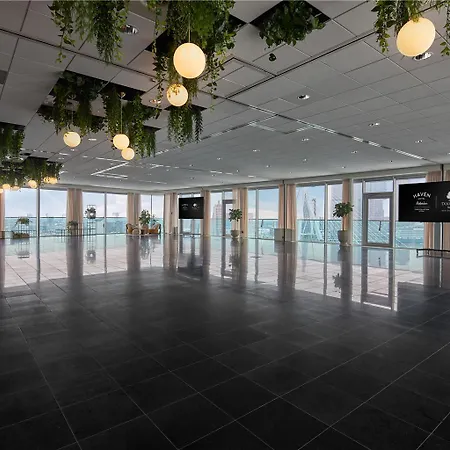 Doubletree By Hilton Centre Róterdam