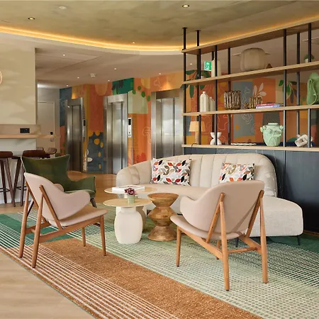 Hotel Doubletree By Hilton Centre *