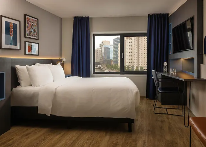 Hotel Doubletree By Hilton Centre Rotterdam